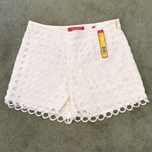NEW CATHERINE MALANDRINO  🌸 SIZE 2 WHITE / BEACH EYELET / LACE SHORTS NWT $98